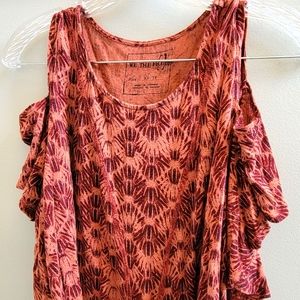 We The Free Cold Shoulder Top XS